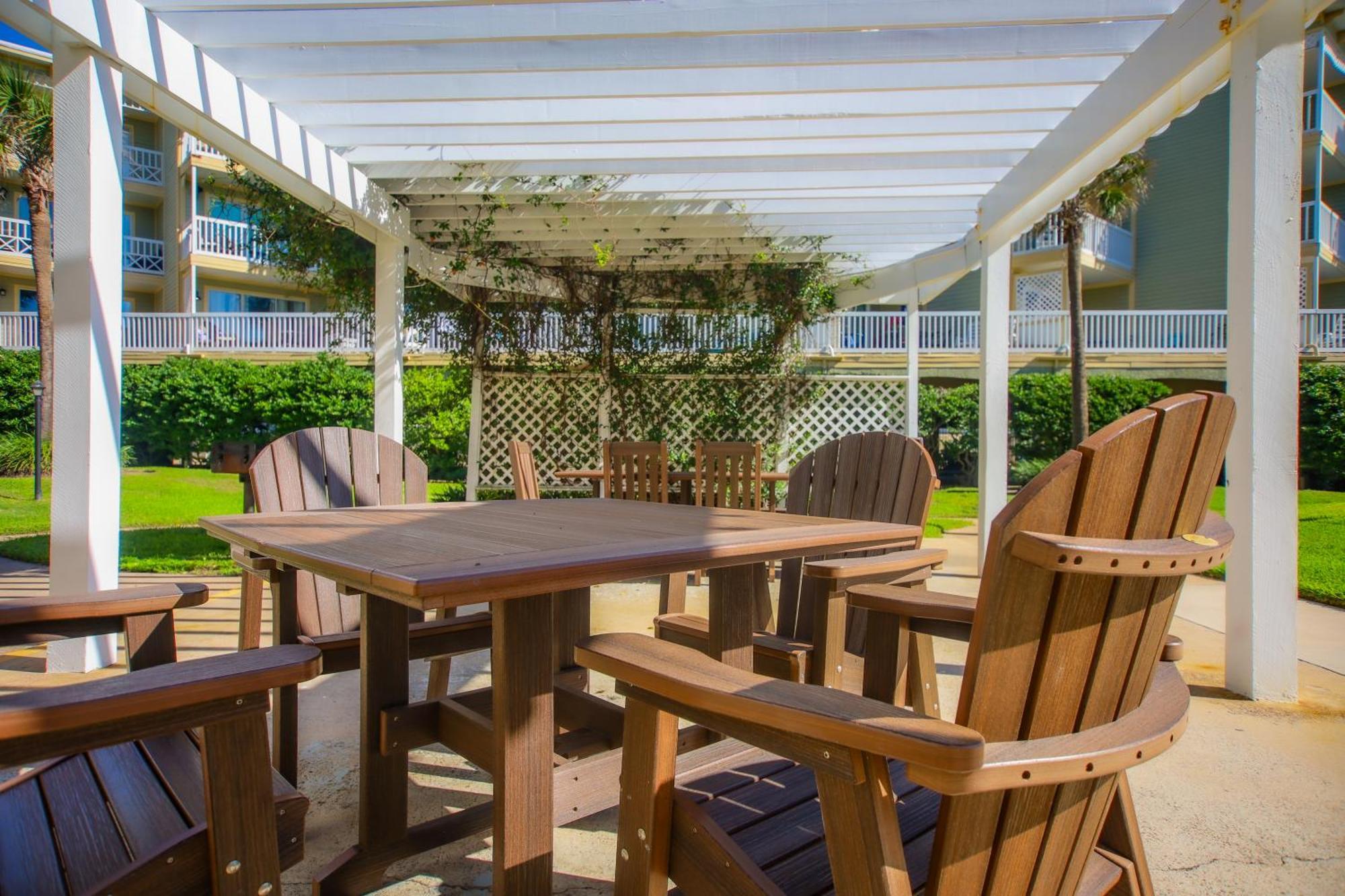 Apartment Sea-renity Heated Pools Steps To The Galveston